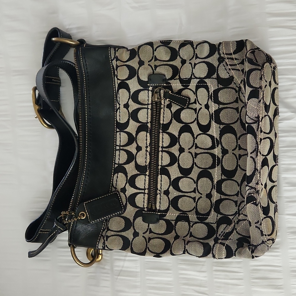 Black and Grey Coach Shoulder Bag